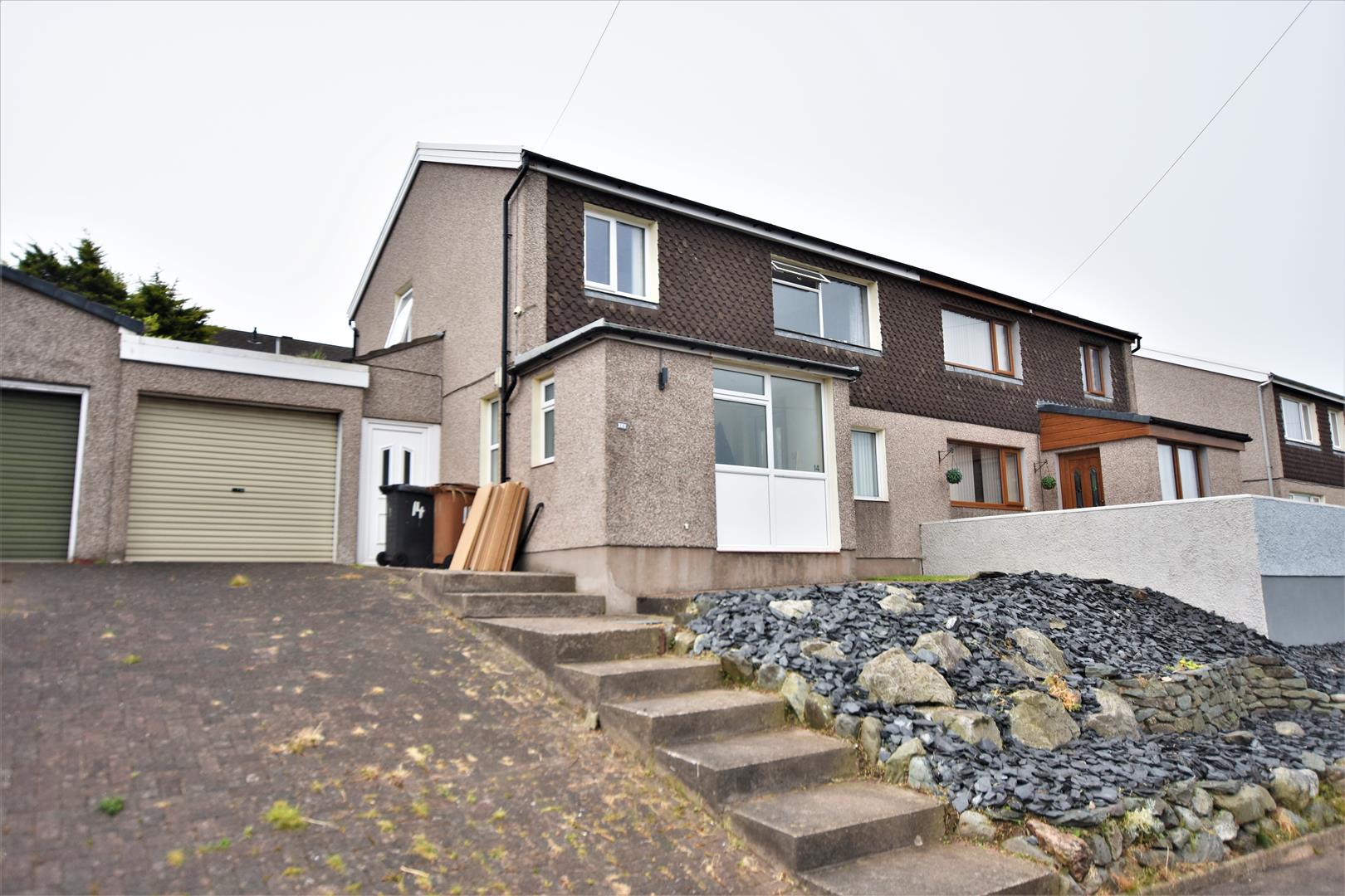 House SemiDetached 14 Churchill Drive